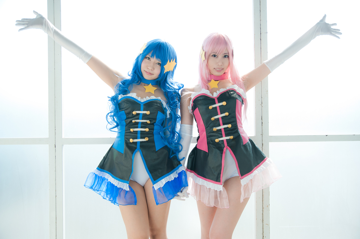 [Cosplay] 双姐妹性感cos制服写真